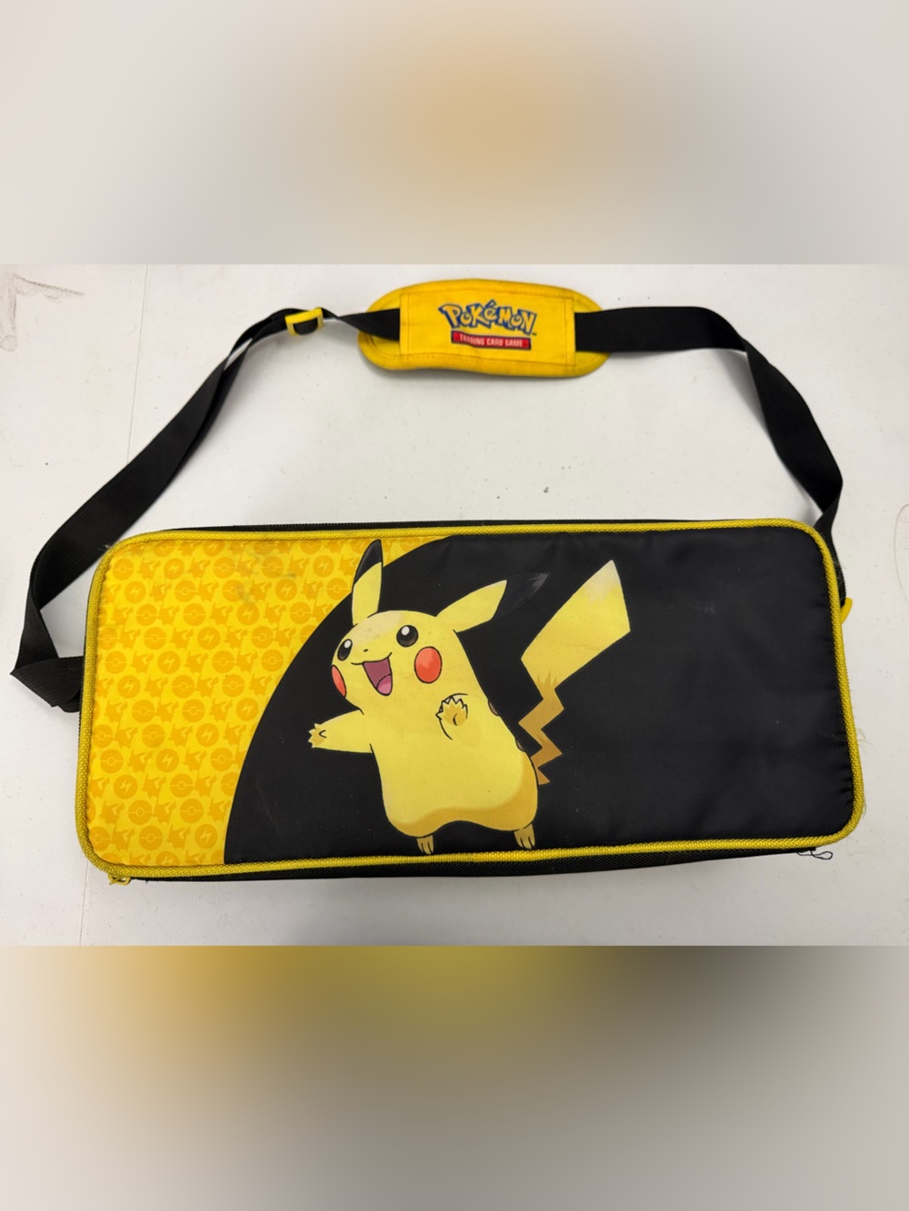 Pokémon Pikachu Carry Case - Yellow & Black